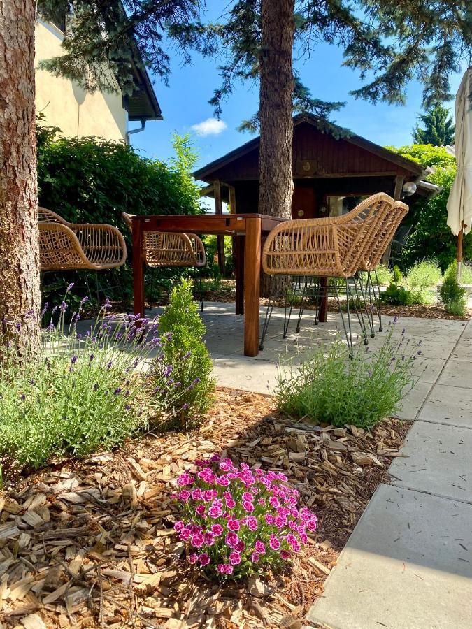 Pension Rohrer Am Murradweg - Ehrenhausen An Der Weinstrasse 외부 사진
